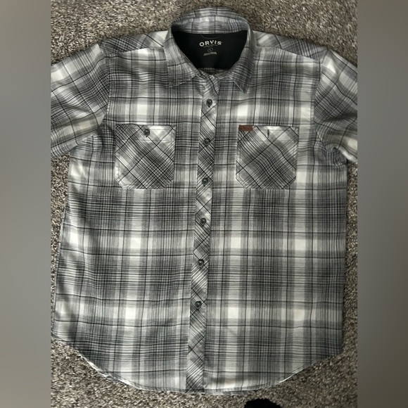 5/$25 Orvis button up short sleeve collared shirt size large - Picture 2 of 7